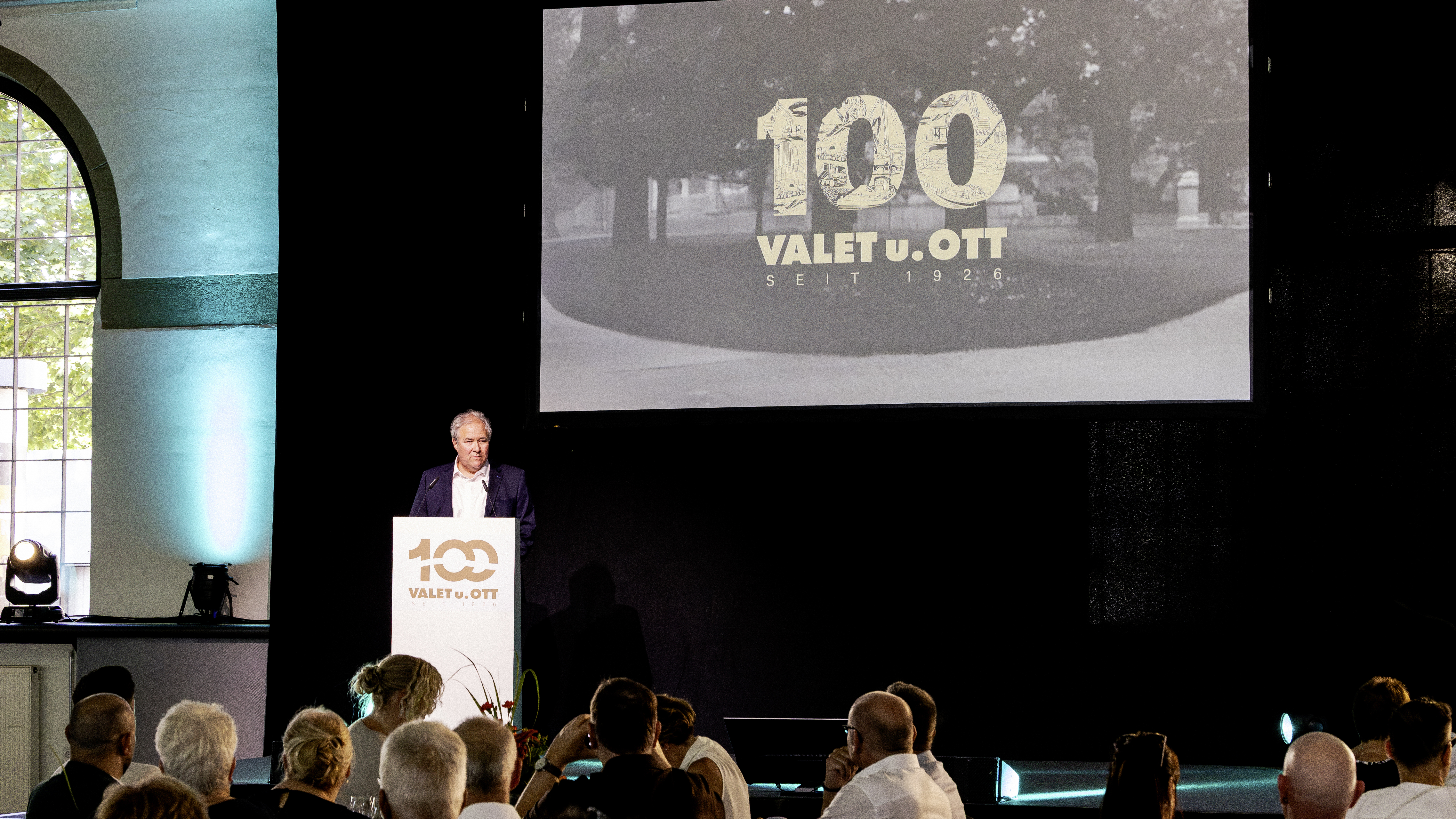 100-Jahre_Valet&Ott-3